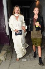KATE and LILA GRACE MOSS Night Out in Notting Hill 09/12/2020