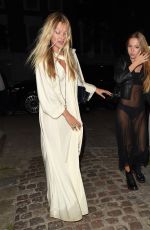 KATE and LILA GRACE MOSS Night Out in Notting Hill 09/12/2020