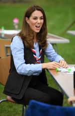 KATE MIDDLETON Visits a Scout Group in Northolt 09/29/2020