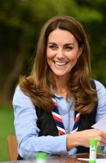 KATE MIDDLETON Visits a Scout Group in Northolt 09/29/2020