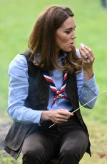 KATE MIDDLETON Visits a Scout Group in Northolt 09/29/2020