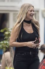 KATE MOSS Out for Lunch with Friends in London 09/15/2020