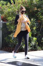 KATHERINE SCHWARZENEGGER Out in Brentwood 09/23/2020