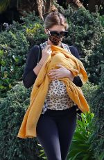 KATHERINE SCHWARZENEGGER Out in Brentwood 09/23/2020