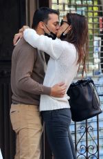 KATIE HOLMES and Emilio Vitolo Jr. Kissing Outside His Restaurant in New York 09/18/2020
