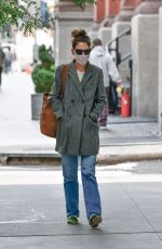 KATIE HOLMES Out and About in New York 09/16/2020