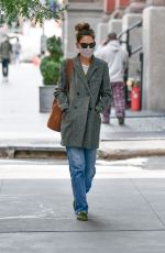 KATIE HOLMES Out and About in New York 09/16/2020