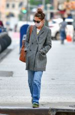 KATIE HOLMES Out and About in New York 09/16/2020