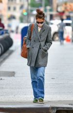 KATIE HOLMES Out and About in New York 09/16/2020