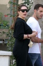 KELLY BROOK and Jeremy Parisi Out for Brakfast in London 09/17/2020