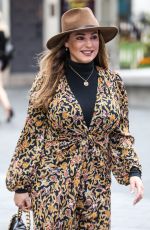 KELLY BROOK Arrives at Global Studios in London 09/04/2020