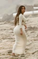 KIM and KHLOE KARDASHIAN and Scott Disick on the Set of KUWTK on the Beach in Malibu 09/11/2020