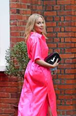 KYLIE MINOGUE Arrives at a Dinner Party in London 09/24/2020