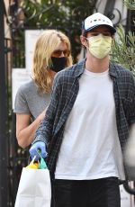 LAURA DERN at Brentwood Country Mart 09/06/2020