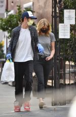 LAURA DERN at Brentwood Country Mart 09/06/2020