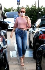 LESLIE MANN Out in Malibu 09/03/2020