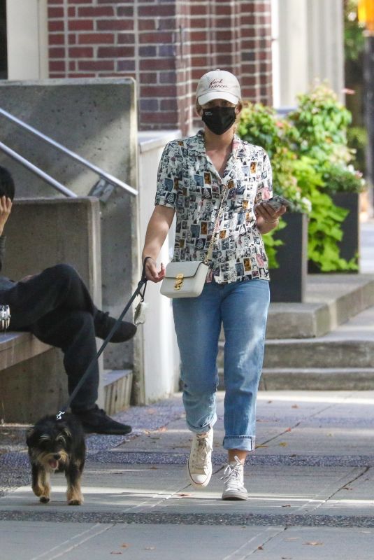 LILI REINHAT Out with Her Dog in Vancouver 09/06/2020