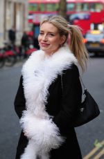 LOTTIE MOSS at Bluebird Cafe in London 09/26/2020