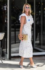LUDIVINE SAGNIER Out and About in Venice 09/02/2020