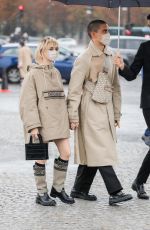 MAISIE WILLIAMS Leaves Dior Show at 2020 Paris Fashion Week 09/29/2020