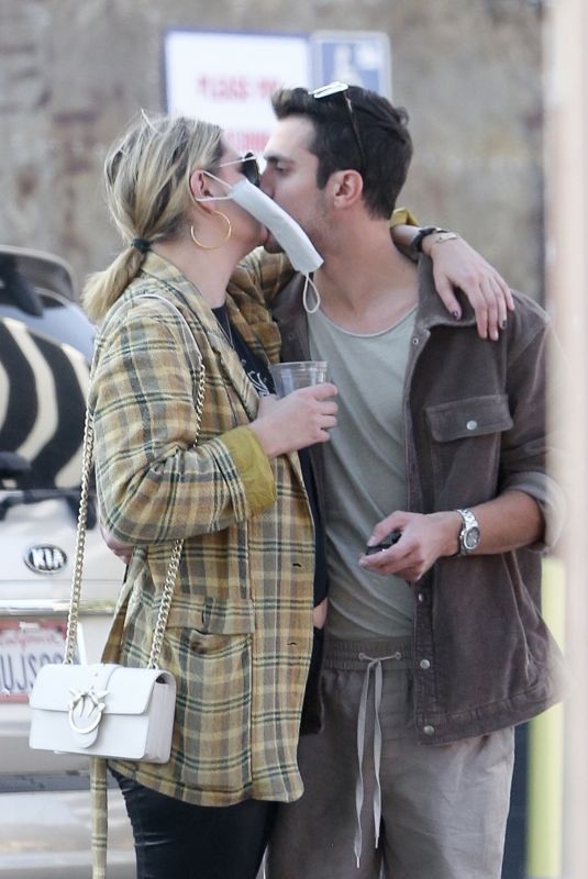 MISCHA BARTON and Gian Marco Flamini Out for Dinner in Pasadena 09/22/2020