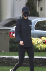 NICOLE RICHIE Out with Her Dog in Beverly Hills 09/03/2020