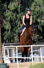 OLIVIA WILDE at Horseback Riding in Thousand Oaks 09/01/2020
