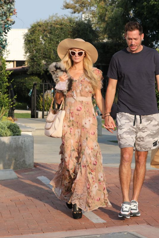 PARIS HILTON and Carter Reum at Malibu Country Mart 09/27/2020