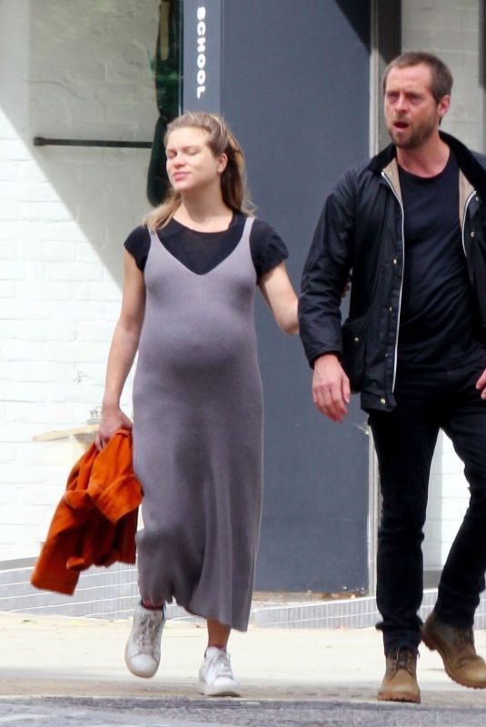 Pregnant SOPHIE COOKSON and Stephen Campbell Moore Out in London 08/26/2020