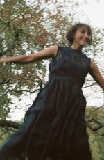 RASHIDA JONES in Harper