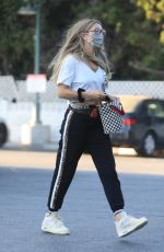 REBECCA GATHEART Shopping at Bristol Farms in Beverly Hills 09/20/2020