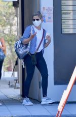 SARAH MICHELLE GELLAR Out and About in Brentwood 09/06/22020