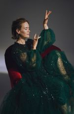 SARAH PAULSON in Harper