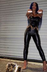 SASHA BANKS - Instagram Photos 08/11/2020