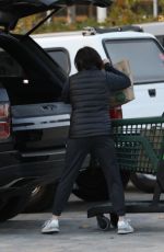 SHANNEN DOHERTY Shopping at Whole Foods in Malibu 09/17/2020