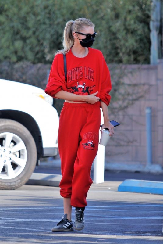 STELLA MAXWELL Out Hiking at Griffith Park in Los Angeles 09/25/2020