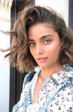 TAYLOR MARIE HILL Arrives at Lido at 2020 Venice Film Festival 09/02/2020