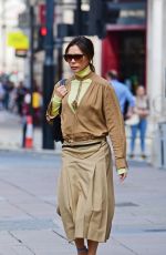 VICTORIA BECKHAM Out and About in London 09/22/2020