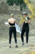 AMBER HEARD Out Hiking in Los Angeles 10/08/2020