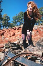 ANNALISE BASSO for Self Portraits, October 2020