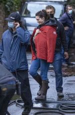 ANNE HATHAWAY on the Set of Lockdown in London 09/27/2020