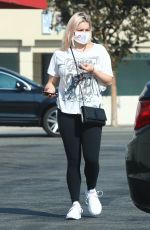 ARIEL WINTER Leaves Rrite Aid Pharmacy in Los Angeles 10/11/2020