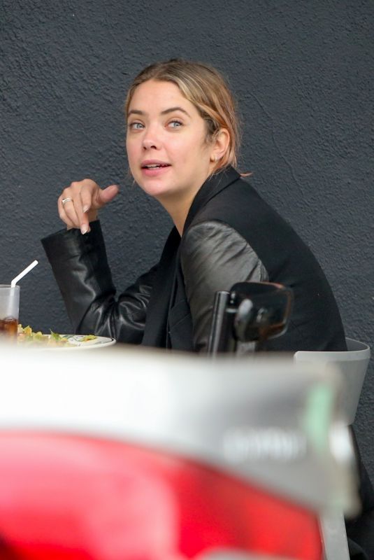 ASHLEY BENSON Out for Lunch in Los Feliz 10/24/2020