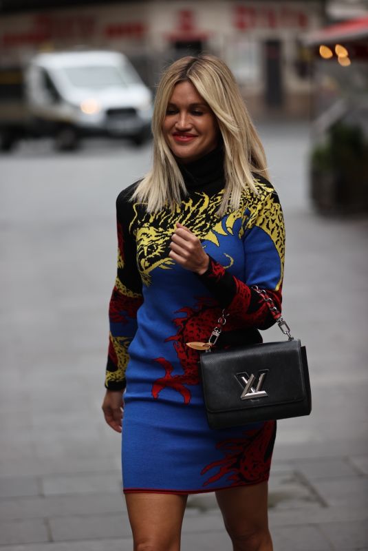 ASHLEY ROBERTS Arrives at Heart Radio in London 10/01/2020