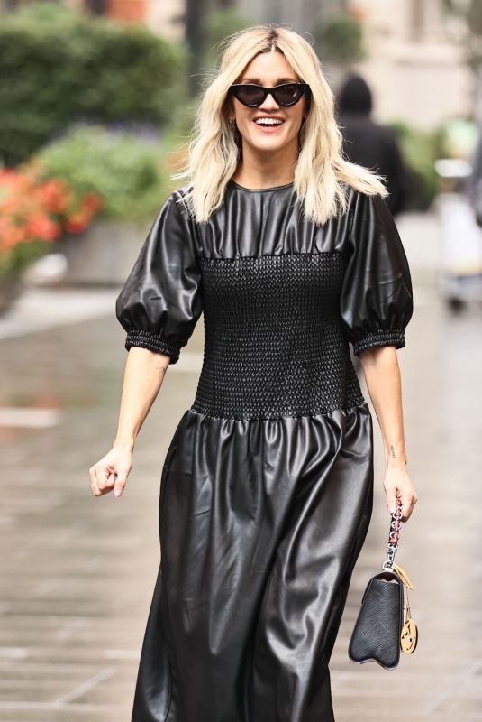 ASHLEY ROBERTS Arrives at Heart Radio in London 10/06/2020