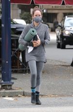 AUTUMN REESER Leaves Yoga Class in Vancouver 10/10/2020