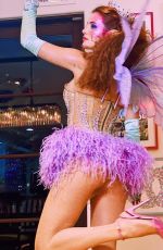 BELLA and DANI THORNE as a Fairy Sisters - Istagram Photos 10/19/2020