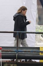 CHLOE MORETZ Filming in East Boston 10/29/2020