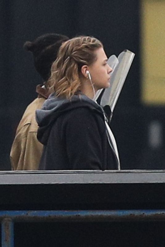 CHLOE MORETZ Filming in East Boston 10/29/2020