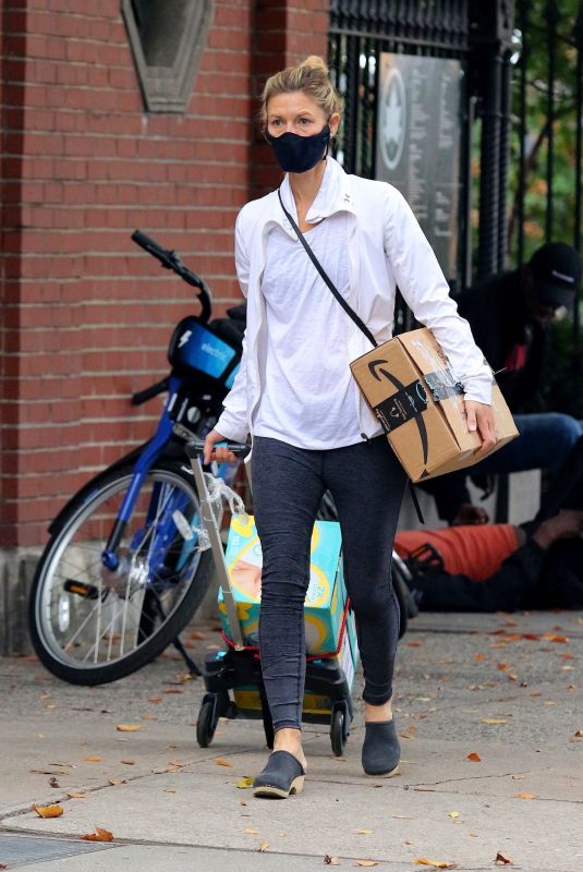 CLAIRE DANES Out and About in Nw York 10/22/2020